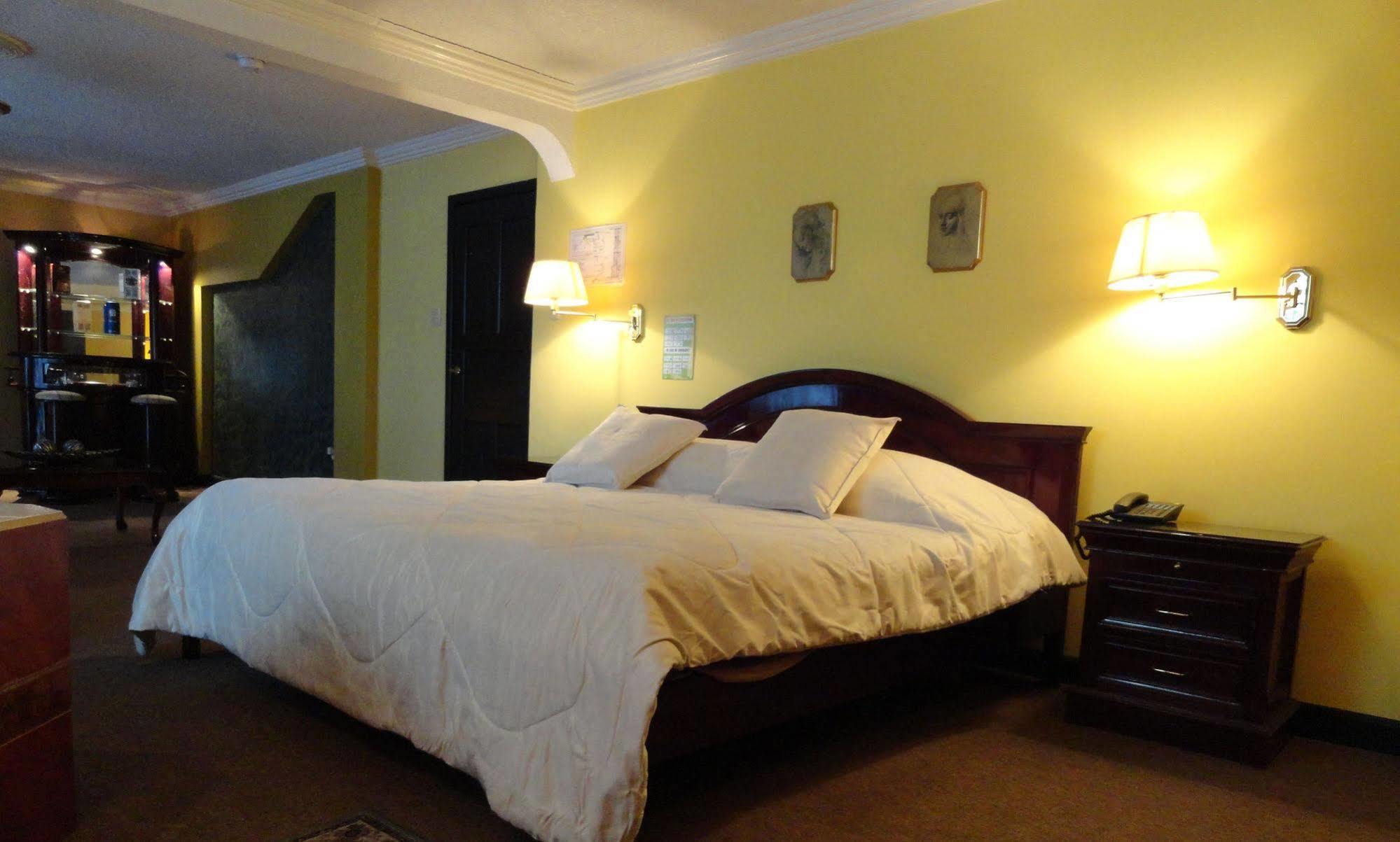 Hotel Suites Gonzalez Suarez Κίτο Εξωτερικό φωτογραφία