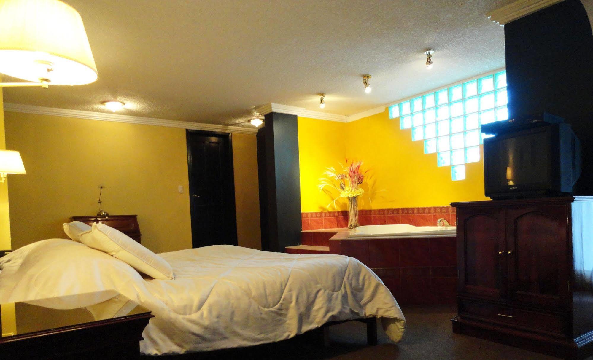 Hotel Suites Gonzalez Suarez Κίτο Εξωτερικό φωτογραφία