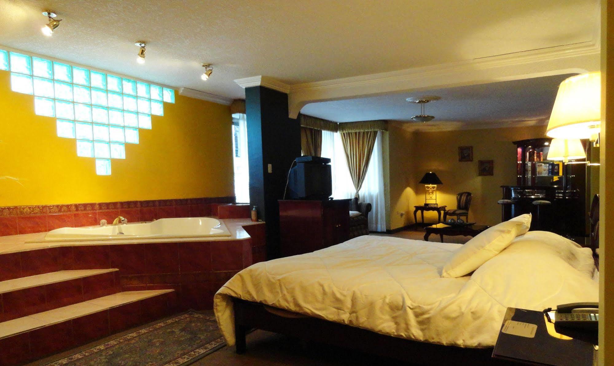 Hotel Suites Gonzalez Suarez Κίτο Εξωτερικό φωτογραφία